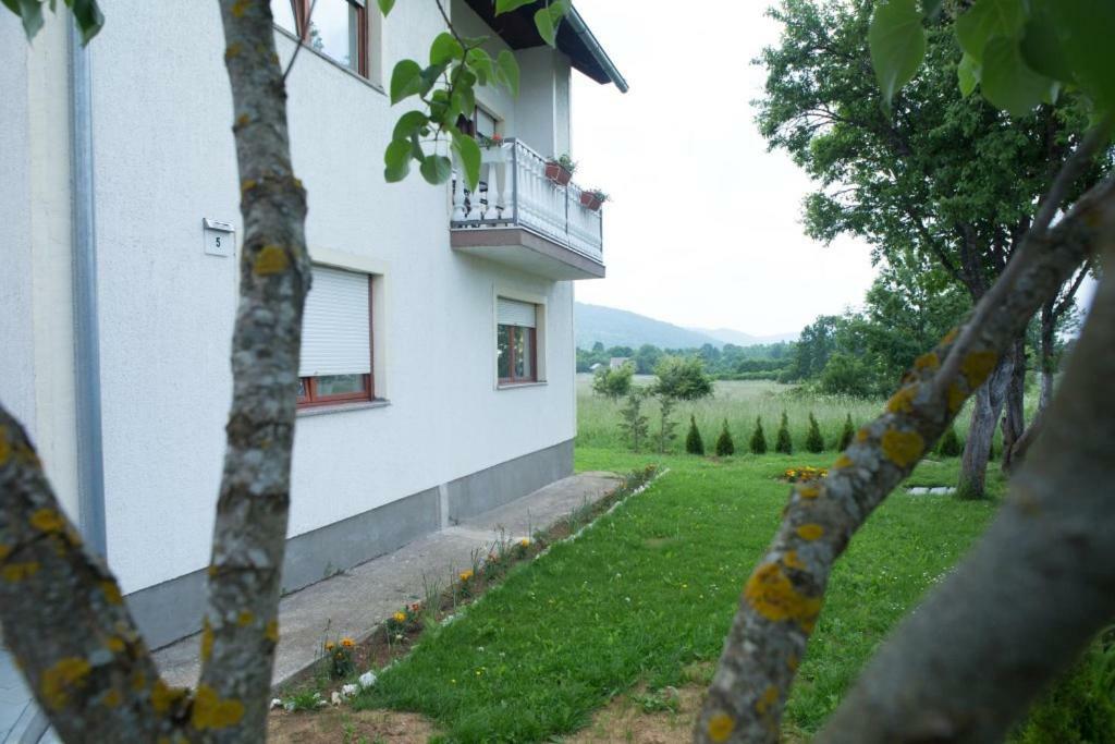 Kuca Za Odmor Marija Villa Vrhovine Dış mekan fotoğraf